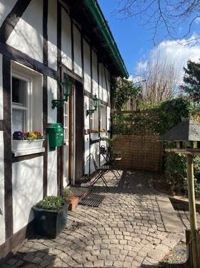 Front - 3 Zimmer Einfamilienhaus in Haan