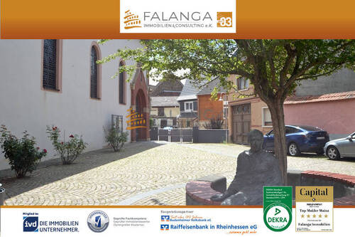 Titel Außenansicht - Falanga Immobilien - 2 Häuser und eine entwicklungsfähige Scheune auf gr. Hofgrundstück in Kl-Winternhm.