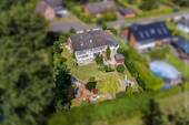 Blick von oben - Einfamilienhaus mit 213,00 m² in Barum zum Kaufen
