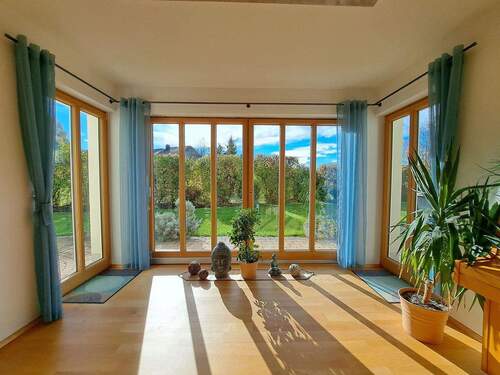 Zimmer_1_WZ_Wintergarten - 