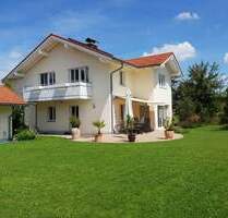 Architekten-Einfamilienhaus in Niedrigenergiebauweise mit großem Grundstück - Lauben