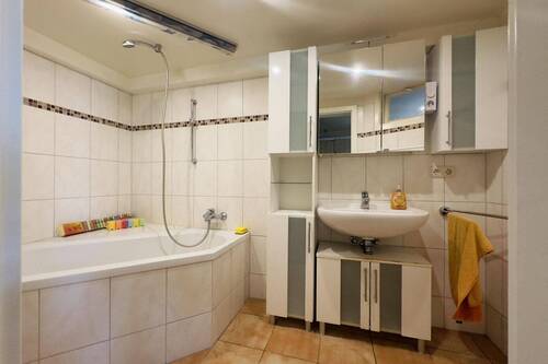 Badezimmer im Kellergeschoss - 