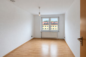 Zimmer 1 - 3 Zimmer Etagenwohnung zur Miete in Pforzheim