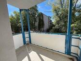 Balkon - Super 4-Zimmer-Wohnung.....helle, moderne 4 - Zimmer-Wohnung, Einbauküche gegen Aufpreis möglich...sofort einzugsfertig