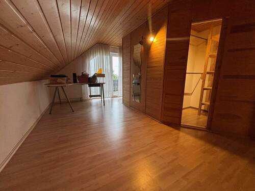 Ansicht vom Schlafzimmer.jpeg - 