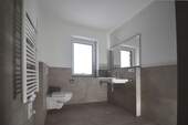 Badezimmer - Etagenwohnung mit 89,90 m&sup2; in Twistringen zur Miete