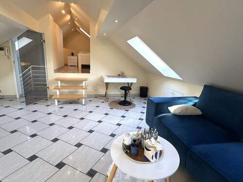 Dachgeschoss mit Anschluss an das Schlafzimmer DG - 