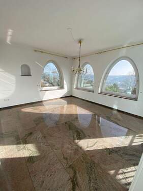 Wohnen mit Aussicht - Einfamilienhaus mit 283,60 m&sup2; in Lörrach zum Kaufen