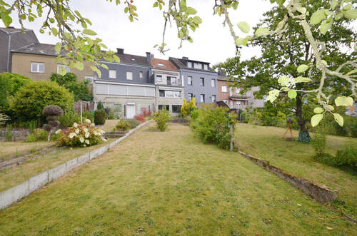 Garten 2 - 5 Zimmer Einfamilienhaus in Herzogenrath