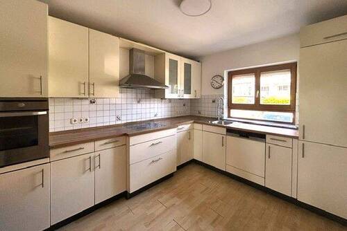 Küche - 6 Zimmer Reihenmittelhaus in Bad Vilbel