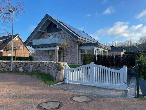 Bild 1 - Exklusives Traumhaus am Luckower See