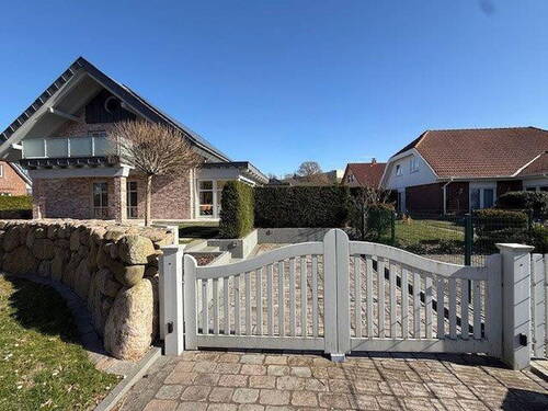 Bild 3 - 4 Zimmer Einfamilienhaus in Sternberg