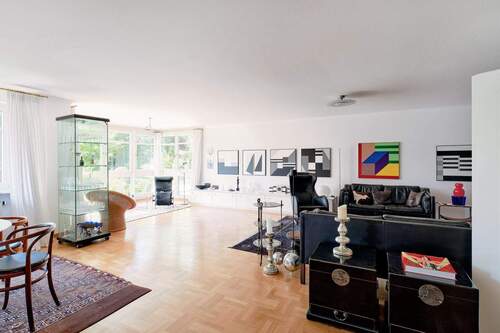 Wohnbereich - 3 Zimmer Etagenwohnung in Stuttgart