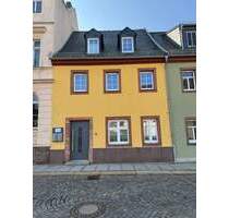 Modernes Wohn-Geschäftshaus (auch als Einfamilienhaus nutzbar) mit Einbauküche im Zentrum der Stadt Hartha