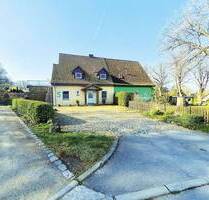 Doppelhaushälfte mit zwei Wohneinheiten 18236 Kröpelin OT Wichmannsdorf, Schloßstraße 5