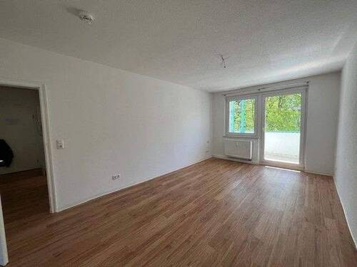 Wohnen - 2 Zimmer Etagenwohnung in Zwickau