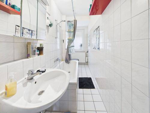 Badezimmer (II. Obergeschoss) - 