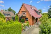 Hausansicht - 5 Zimmer Einfamilienhaus zum Kaufen in Schwarzenbek
