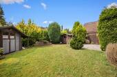 Vorderseite Garten - 5 Zimmer Einfamilienhaus in Schwarzenbek