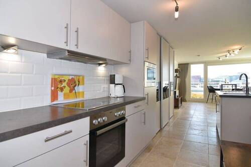Moderne Living-Room-Kitchen - 