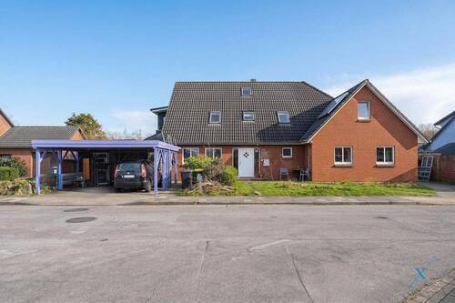 Straßenansicht - 6 Zimmer Mehrfamilienhaus, Wohnhaus zum Kaufen in Flensburg