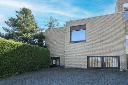 Außenansicht (Stellplätze) - 5 Zimmer Einfamilienhaus zum Kaufen in Steinfurt