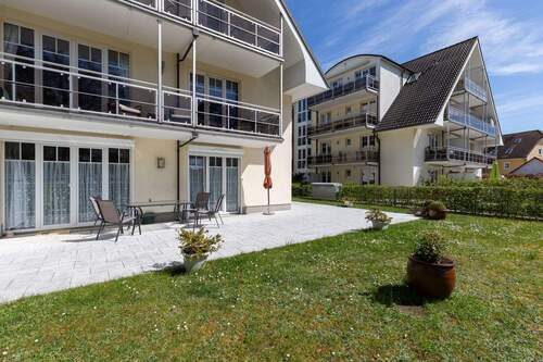 Die weitläufige Terrasse - 