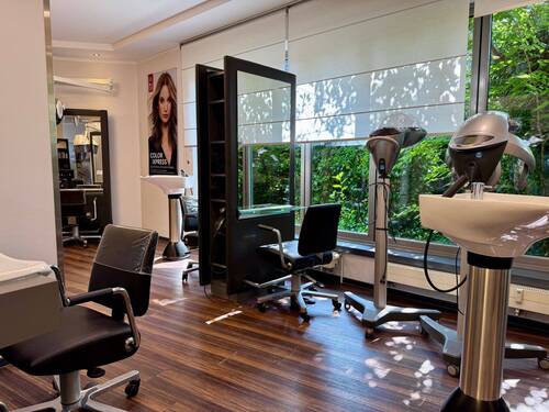 tempImageNLKLDH.jpg - 