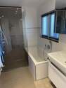 Bad Dusche und Wanne - 