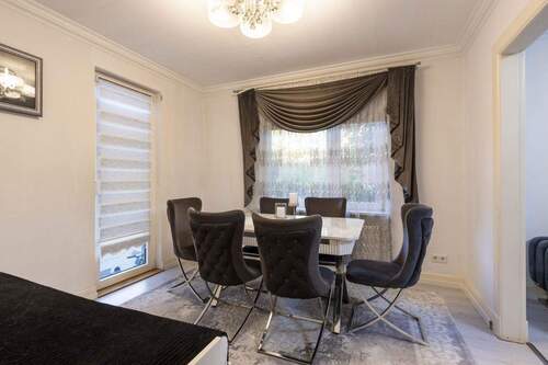 Zimmer 1 Wohnzimmer - 