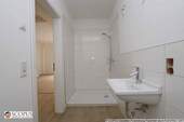 Zweites Bad mit Dusche - 