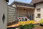 Terrasse mit Markise - 
