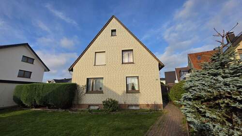 Außenansicht I - 6 Zimmer Einfamilienhaus zum Kaufen in Enger