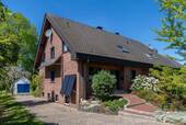 Familienfreundliche Doppelhaushälfte in ruhiger Lage von Selm mit Wintergarten, Garten und Garage