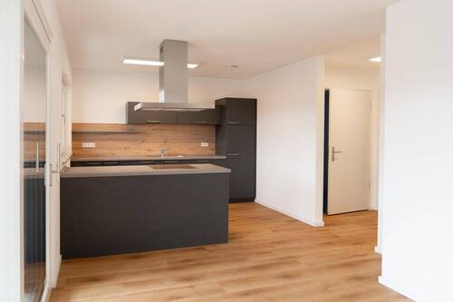 Bild 2 - 3 Zimmer Etagenwohnung zur Miete in Dietenheim