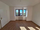 Schlafzimmer 1 - Großzügige, helle 5-Zimmer-Dachgeschosswohnung im Altbau - ruhige Lage mit Weitblick in Ammendorf
