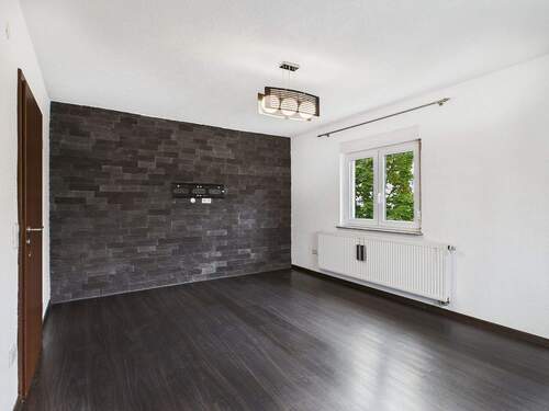 Wohnzimmer - 3 Zimmer Etagenwohnung in Korntal-Münchingen