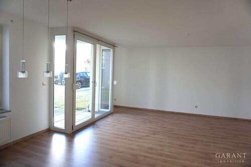 Wohnbereich - 2 Zimmer Etagenwohnung zum Kaufen in Empfingen