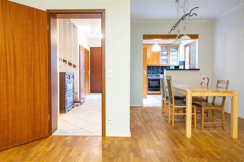 offener Essbereich - 6 Zimmer Doppelhaushälfte in Hamburg