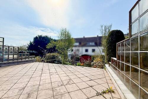 Sonnige Terrasse - 