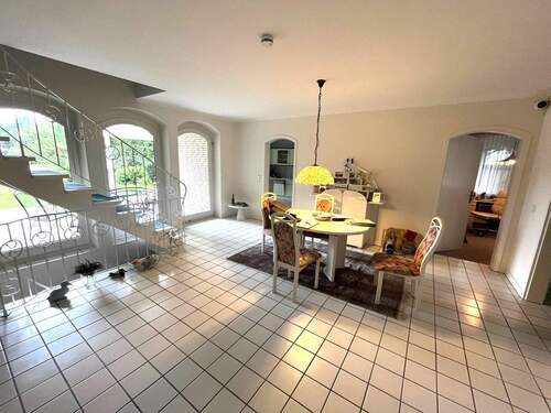 ESSEN-Diele - 1 Zimmer Einfamilienhaus in Achim