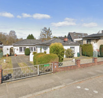 zwei alte unsanierte Bungalows auf großem, sonnigen Grundstück zu verkaufen - Hamburg Eidelstedt