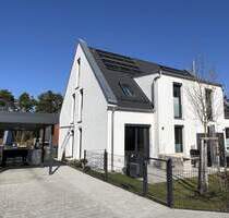 Hochwertige Neubau-Doppelhaushälfte in Toplage Erlangen-Dechsendorf