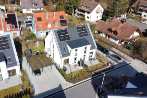 Süd-Westansicht Drohnenaufnahme - 5 Zimmer Doppelhaushälfte in Erlangen