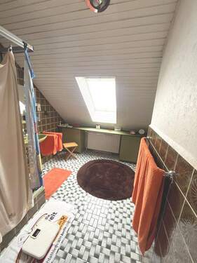 Bad OG mit Dusche - 
