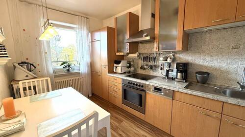 Küche mit Essplatz - 3 Zimmer Etagenwohnung zum Kaufen in Überlingen