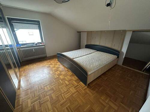 Schlafzimmer - Etagenwohnung mit 70,00 m&sup2; in Kirchham zum Kaufen