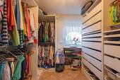 Kleiderschrank - 