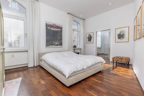 Schlafzimmer - 3 Zimmer Etagenwohnung zur Miete in Köln