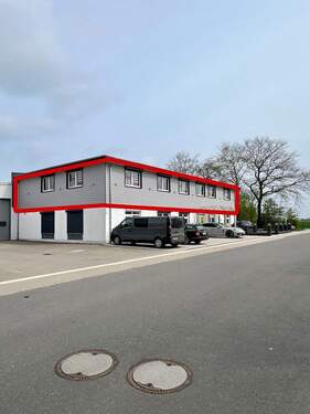 Ansicht von der Straße - Büro in Oldenburg i.H.